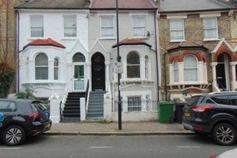 undefined, Room 2 Elm Park, London