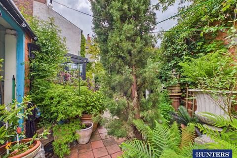 3 bedroom end of terrace house for sale, Eden Street, Carlisle
