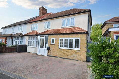 5 bedroom semi-detached house for sale, Hardley Crescent, Ardleigh Green, Hornchurch, RM11