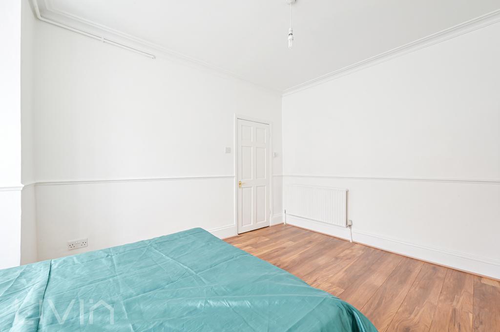 Kettering street, 41 (1)