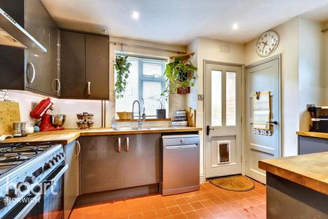 14 Milton Close, Norwich, NR1 3HX