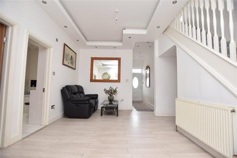 5 bedroom bungalow for sale, Adelaide Gardens, Chadwell Heath, RM6