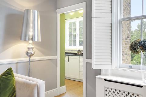 2 bedroom apartment for sale, North Side Wandsworth Common, SW18