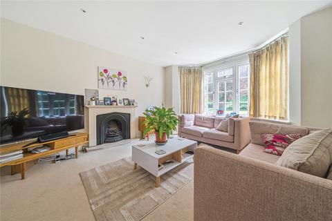 Pitkerro Weston Green, Thames Ditton, KT7 0JY