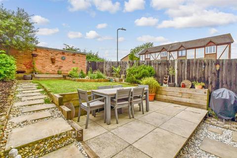 2 bedroom semi-detached house for sale, Newbury Avenue, Maidstone ME16