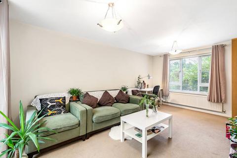 3 bedroom detached house to rent, Abbey Gardens, Barons Court, London, W6