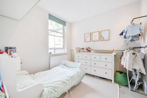 Flat 1, 45 Berrymead Gardens, London, W3 8AB