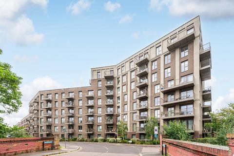 2 bedroom flat for sale, Adenmore Road, Catford, London, SE6