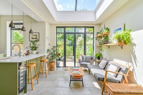 14 Albion Way, London, SE13 6BT