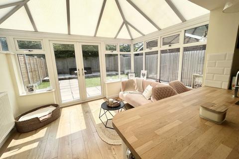 23 Barbrook Drive, Brierley Hill, DY5 3PZ