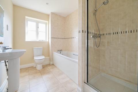 2 Vine End, Paulerspury, Towcester, NN12 7GB
