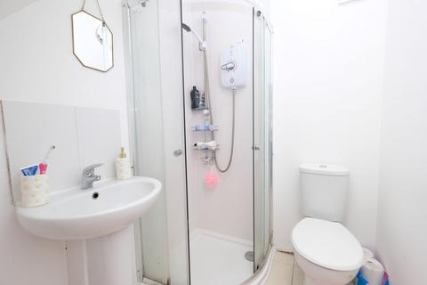 5 bedroom end of terrace house for sale, Liverpool Road, Eccles, M30