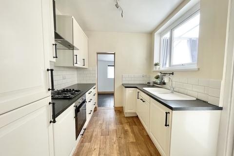 66 Buller Road, Exeter, EX4 1BD