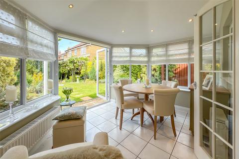 2 bedroom semi-detached house for sale, Puddingstone Drive, St. Albans, Hertfordshire, AL4