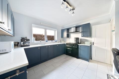 11 Willingham Road, Over, Cambridge, CB24 5PD