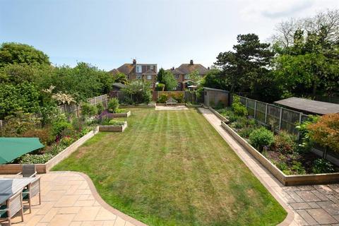 5 bedroom detached house for sale, Gresham Avenue, Westbrook, Margate