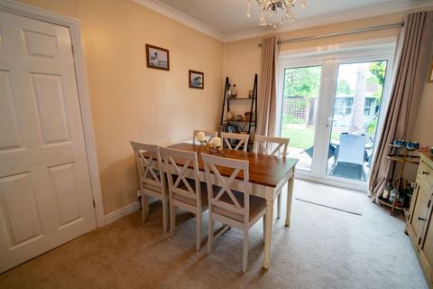 3 bedroom detached house for sale, Stroud Road, Solihull B90