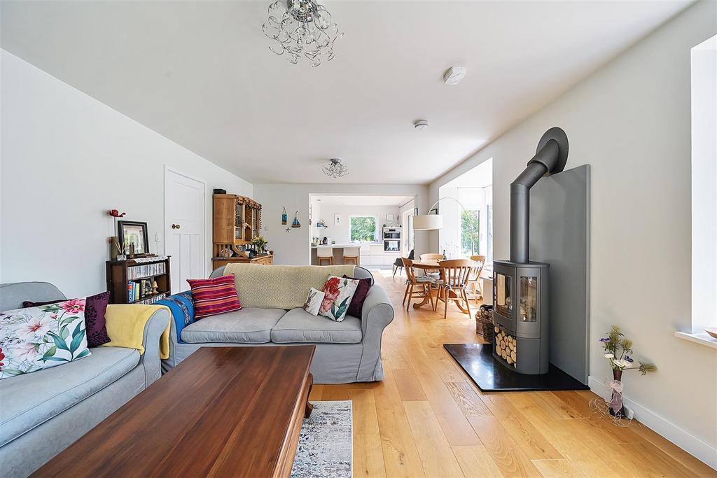 Living/dining/ Kitchen