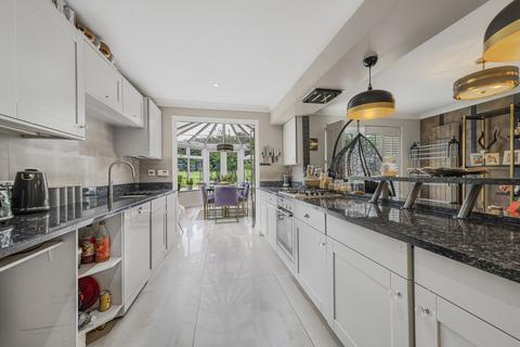 5 Glovers Close, Biggin Hill, Westerham, TN16 3GA