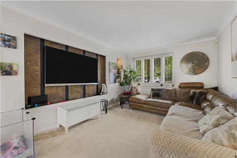 5 Glovers Close, Biggin Hill, Westerham, TN16 3GA