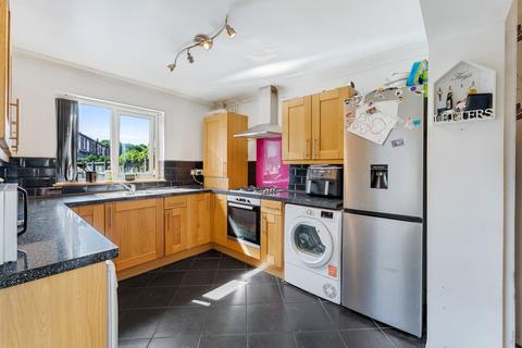 4 Naylor Road, Widnes, WA8 0BS