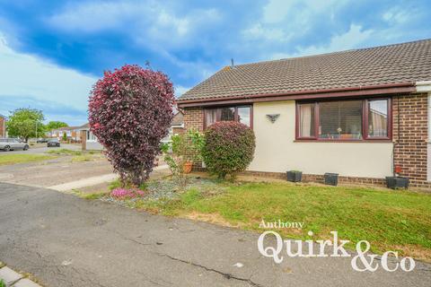 3 bedroom semi-detached bungalow for sale, Parklands, Canvey Island, SS8
