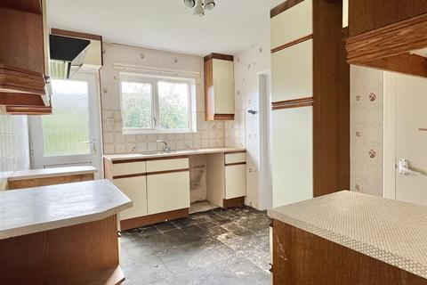 2 bedroom detached bungalow for sale, Wellmead, Kilmington EX13