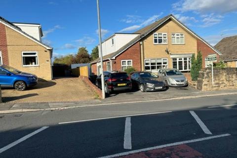 Carlinghow Lane, Batley