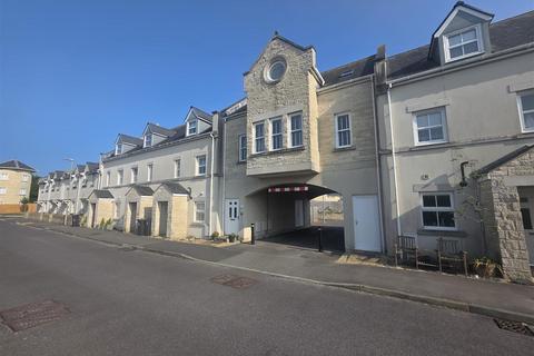 3 bedroom coach house for sale, Alm Place, Portland