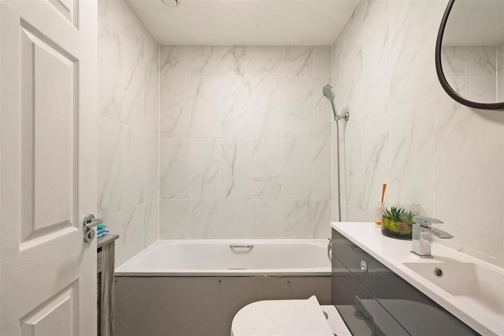 Flat 5, 138 Maybank Avenue - f Dl CMu Jd GODe Al Ga6 LFp.
