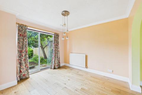 4 bedroom detached house for sale, Oak Road, Chippenham SN14