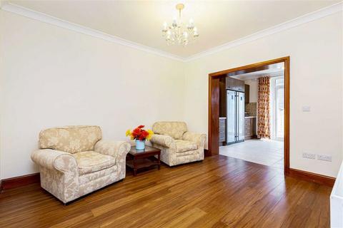 3 bedroom semi-detached house for sale, Broad Walk, London SE3
