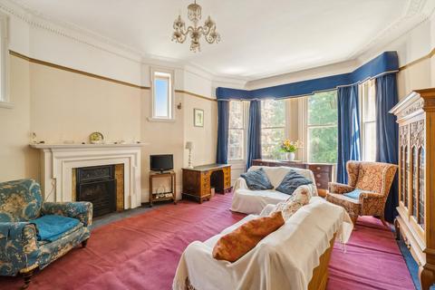 4 bedroom flat for sale, Bramham Gardens, London, SW5