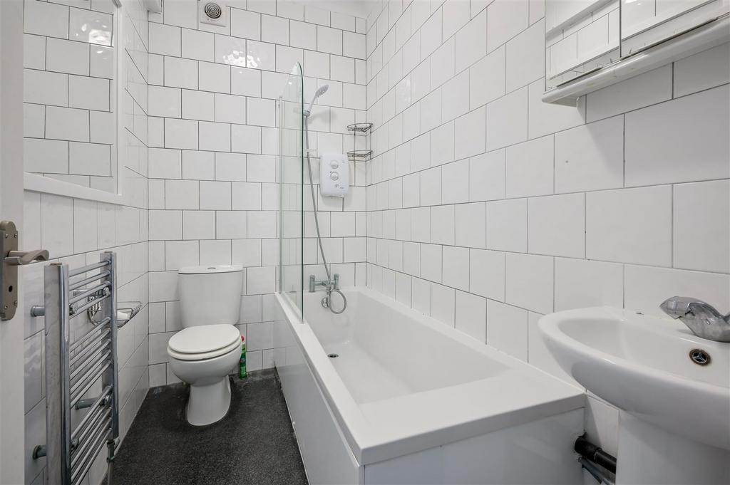 Bathroom / W.C.