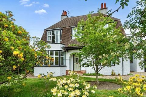 Little Heath Linkside West, Hindhead, GU26 6PA
