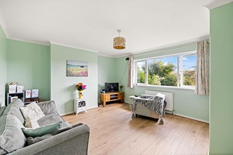 44 Bunkers Hill Road, Dover, CT17 0JJ