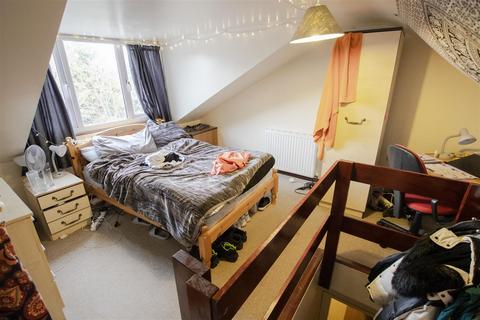 4 bedroom property to rent, Dawlish Road, Birmingham B29