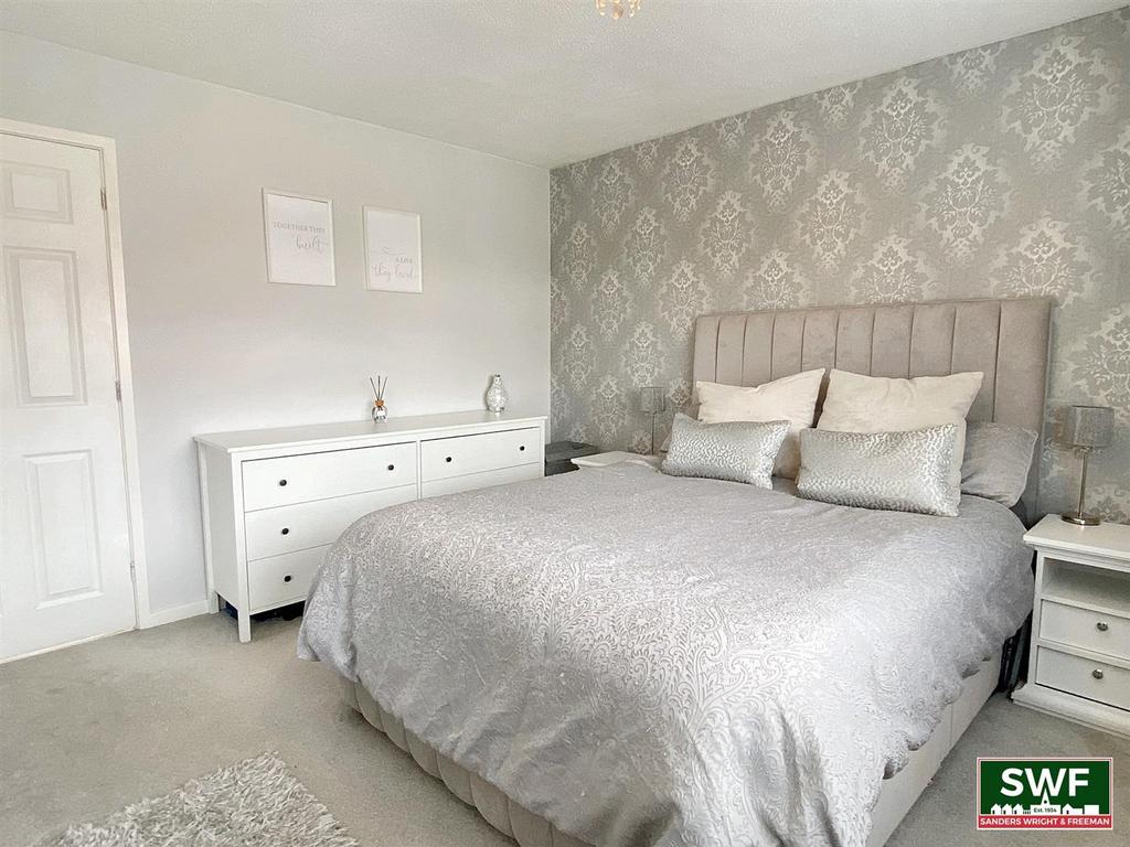 Bed1.3.jpg