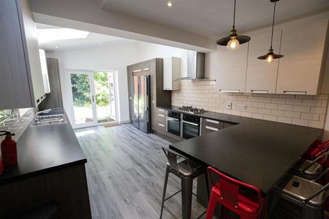 6 bedroom house to rent, Hubert Road, Birmingham B29