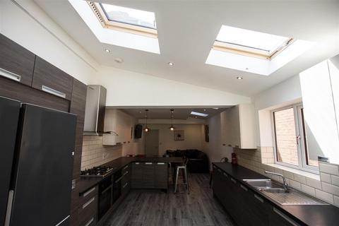 6 bedroom house to rent, Hubert Road, Birmingham B29