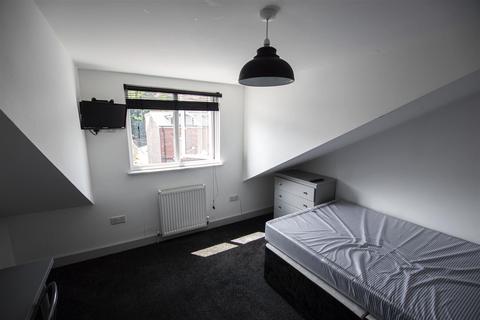 6 bedroom house to rent, Hubert Road, Birmingham B29