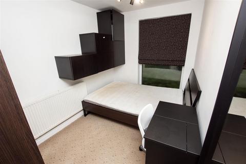 undefined, Seymour Close, Birmingham B29