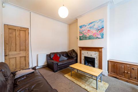 4 bedroom house to rent, Dawlish Road, Birmingham B29