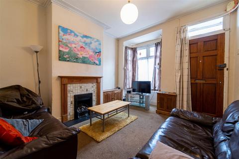 4 bedroom house to rent, Dawlish Road, Birmingham B29