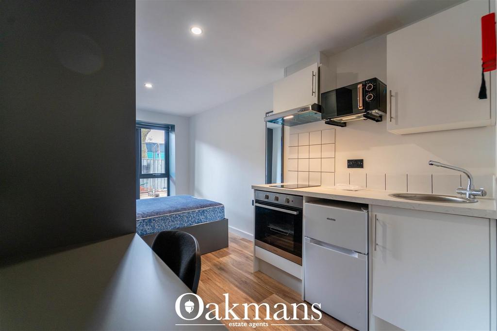Kitchen bed shot sma
