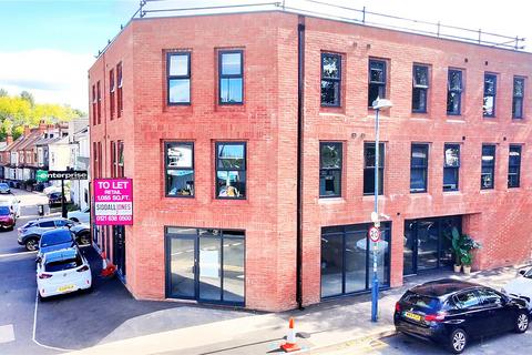 Studio to rent, Twyning Road, Birmingham B30
