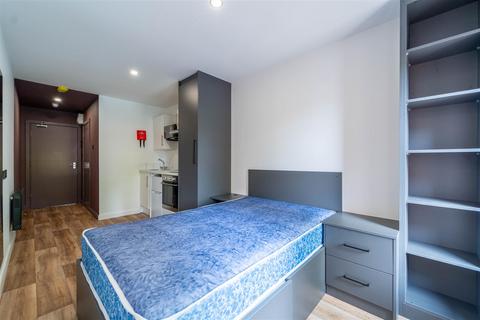 Studio to rent, 1256-1258 Pershore Road, Birmingham B30