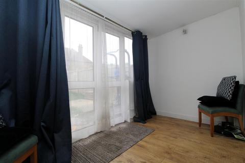 38 Beacon Road, Broadstairs, CT10 3DF