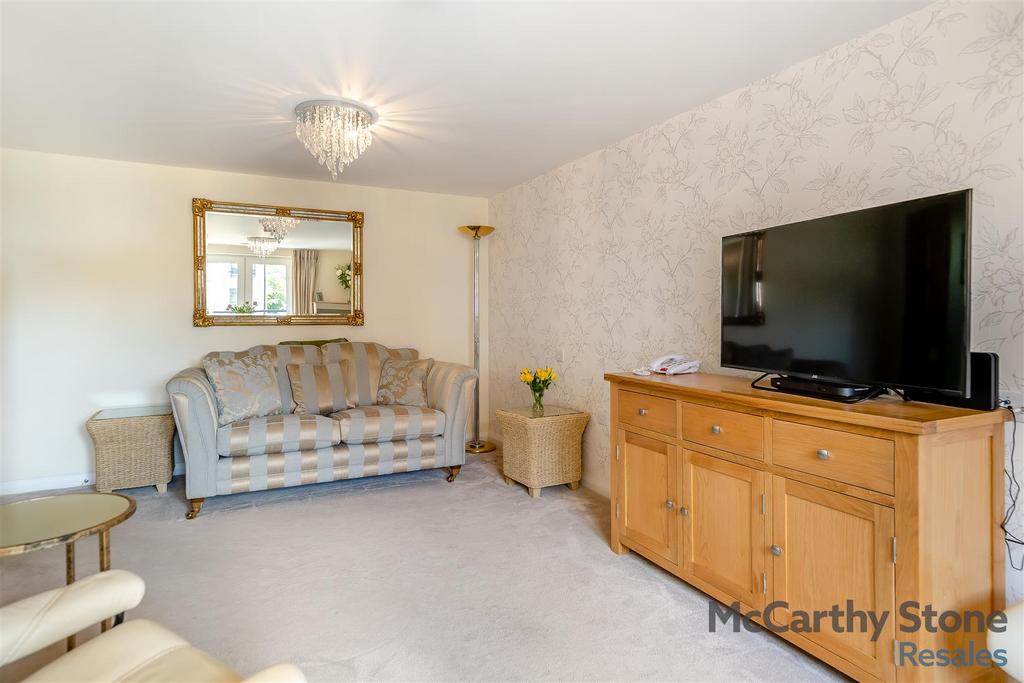 8649966-interior21.jpg