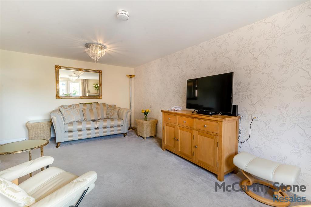 8649966-interior22.jpg